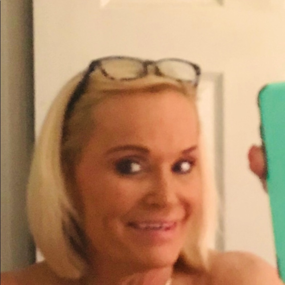 Meet your Posher, Diane